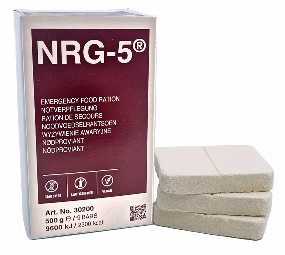 Ration de survie NRG-5, emballage jaune 500g sur fond sombre